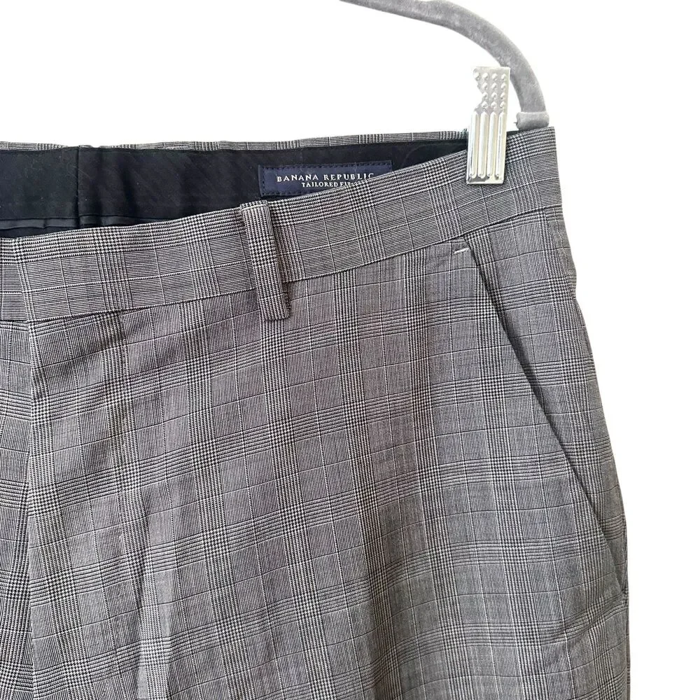 BANANA REPUBLIC‎ Tailored Fit Plaid Grey Wool Suit 42L